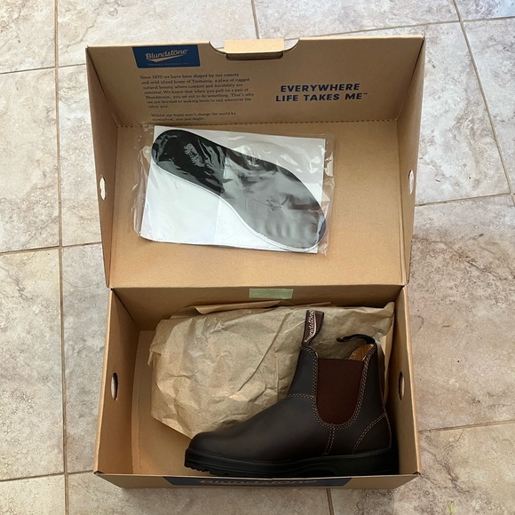 Blundstone Walnut Premium Leather Boots